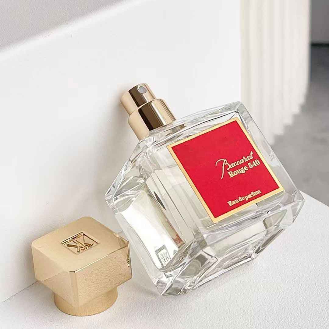 Rouge 540 (Baccarat 540) perfu - Perfume Fragrance Base 리뷰 및 가격