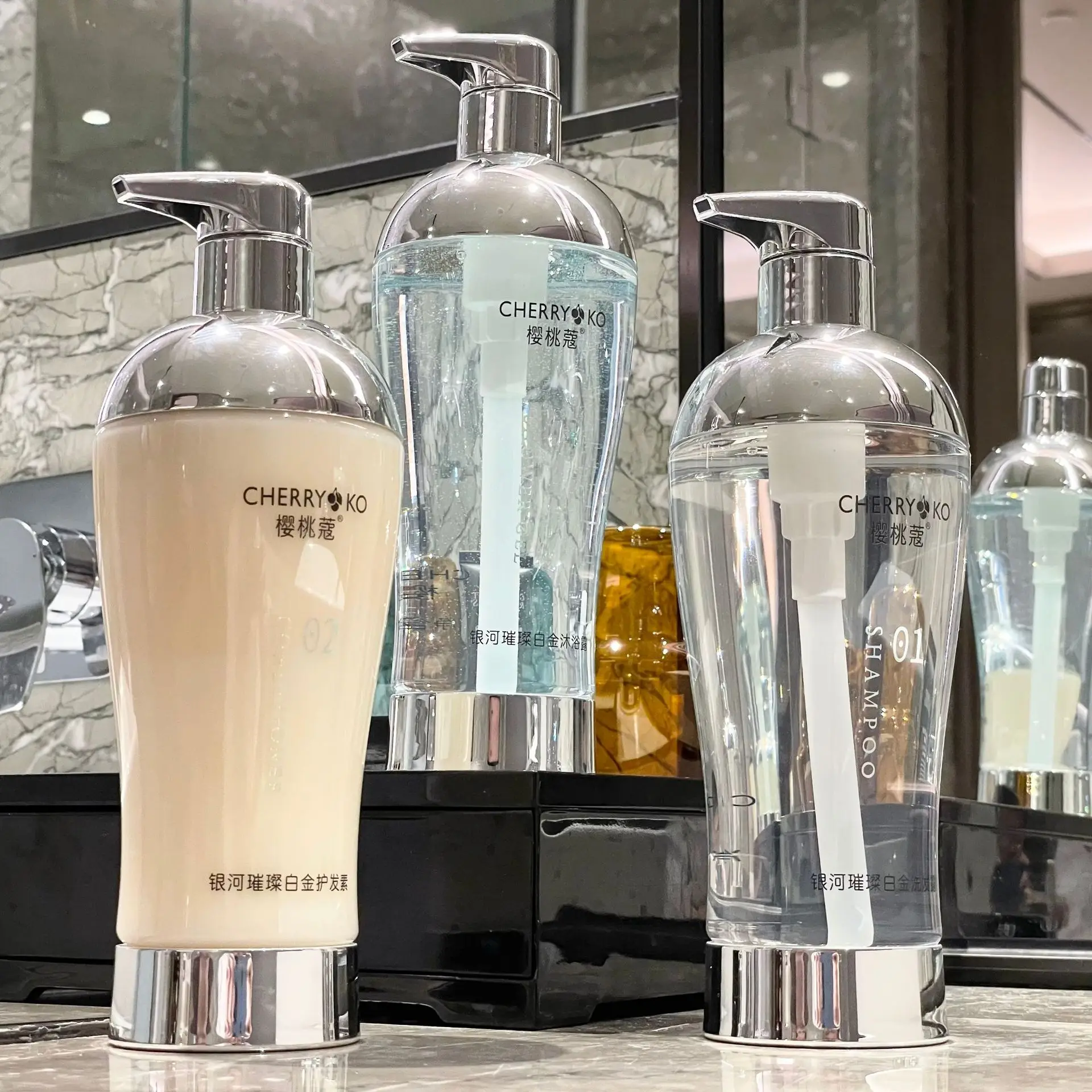 Glimmering Galaxy Shower Gel P - Perfume Fragrance Shampoo 리뷰 및 가격